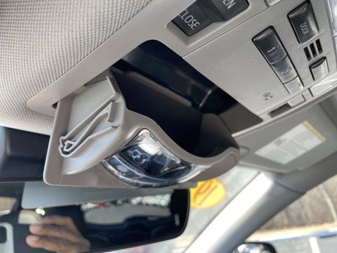 2019 Toyota Highlander XLE V6 AWD (Natl) in Oakdale, NY - SecuraCar