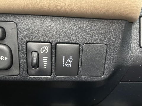 2018 Toyota RAV4 XLE AWD (Natl) in Oakdale, NY - SecuraCar
