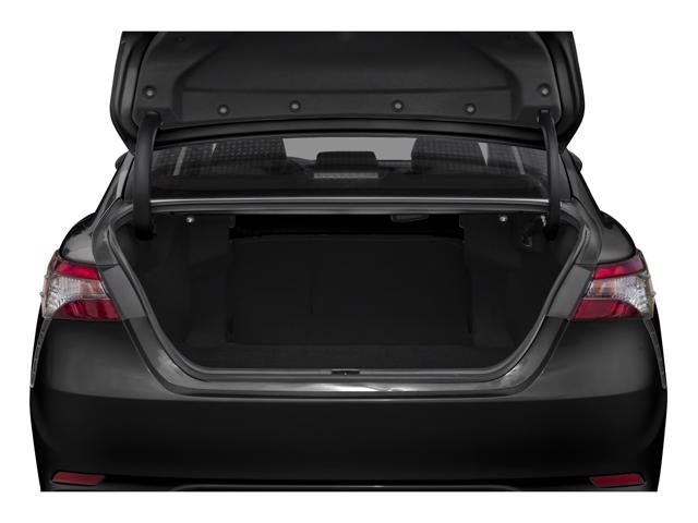 2019 Toyota Camry SE Auto (Natl)