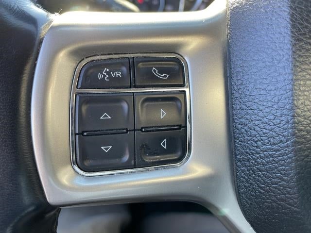 2016 RAM 1500 4WD Crew Cab 149 Laramie"