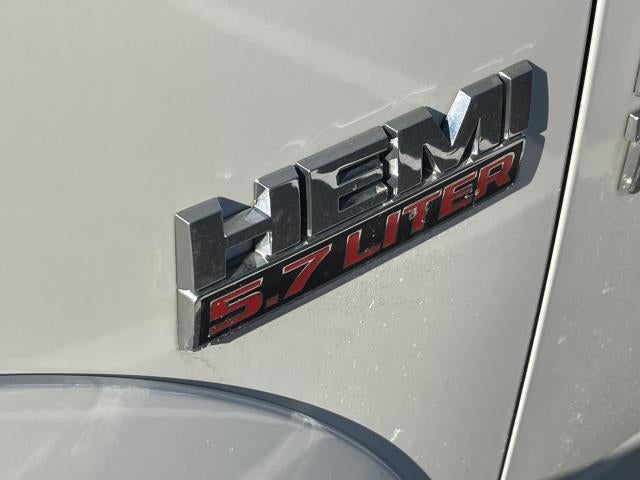 2016 RAM 1500 4WD Crew Cab 149 Laramie"