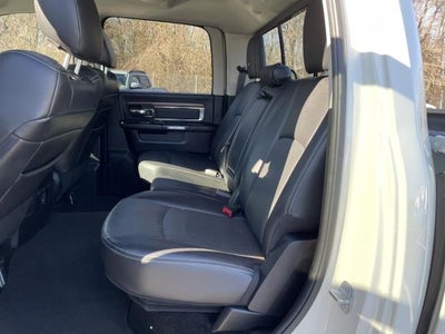 2016 RAM 1500 4WD Crew Cab 149 Laramie"