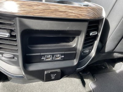 2020 RAM 1500 Laramie 4x4 Crew Cab 6'4 Box"