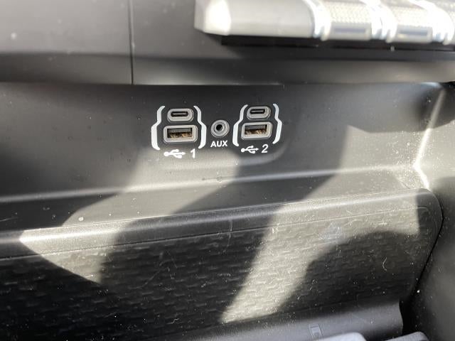 2020 RAM 1500 Laramie 4x4 Crew Cab 6'4 Box"