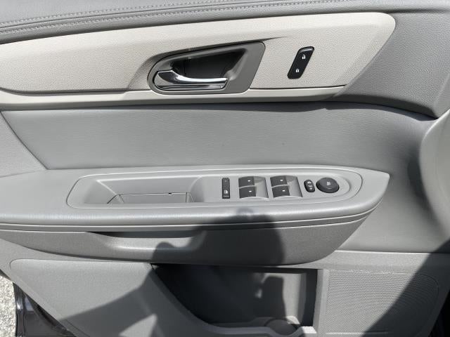 2017 Chevrolet Traverse FWD 4dr LS w/1LS