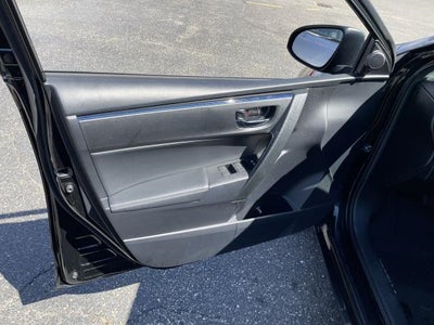 2019 Toyota Corolla SE CVT (Natl)