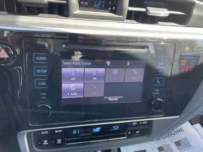 2019 Toyota Corolla SE CVT (Natl)