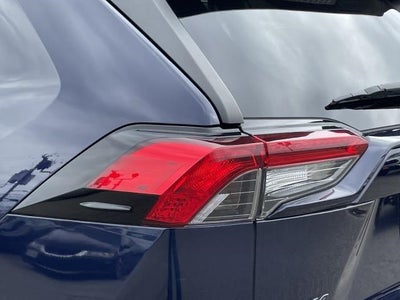 2019 Toyota RAV4 XLE Premium AWD (Natl)