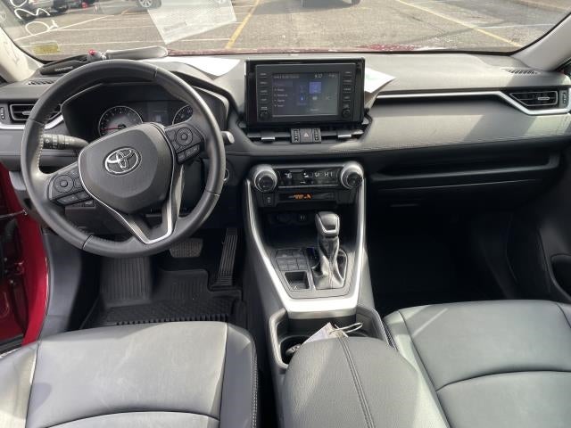 2019 Toyota RAV4 XLE Premium AWD (Natl)
