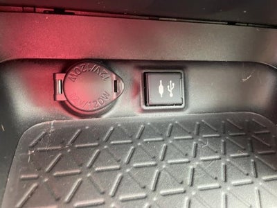 2019 Toyota RAV4 XLE Premium AWD (Natl)