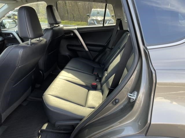 2015 Toyota RAV4 AWD 4dr Limited (Natl)