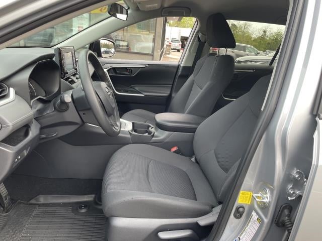 2019 Toyota RAV4 LE AWD (Natl)