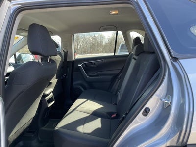 2019 Toyota RAV4 LE AWD (Natl)