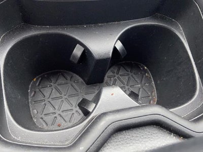 2019 Toyota RAV4 LE AWD (Natl)