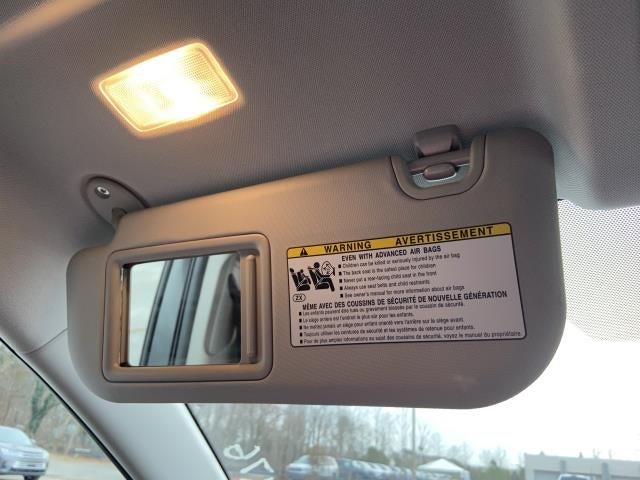 2019 Toyota RAV4 LE AWD (Natl)