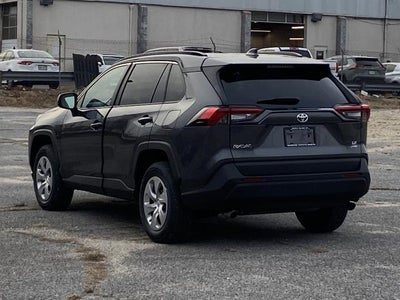 2019 Toyota RAV4 LE AWD (Natl)