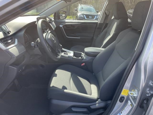 2021 Toyota RAV4 LE AWD (Natl)