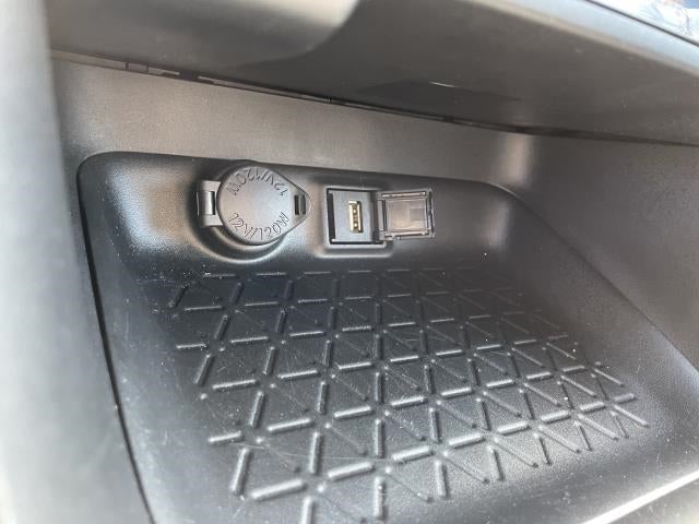 2021 Toyota RAV4 LE AWD (Natl)