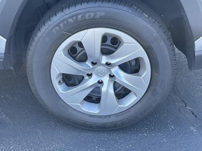 2021 Toyota RAV4 LE AWD (Natl)