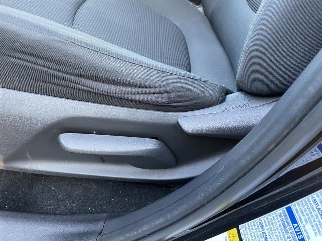 2019 Toyota RAV4 LE AWD (Natl)