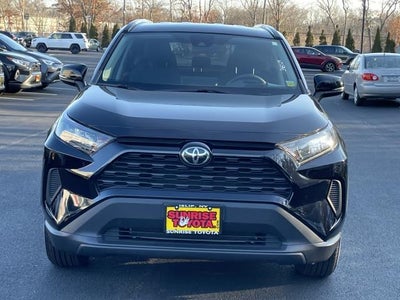 2019 Toyota RAV4 LE AWD (Natl)