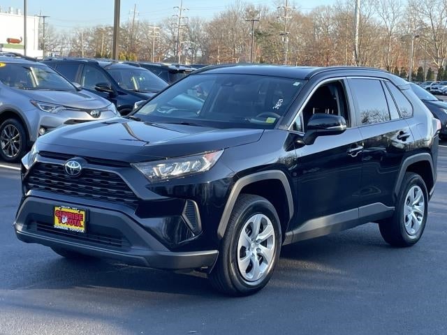 2019 Toyota RAV4 LE AWD (Natl)