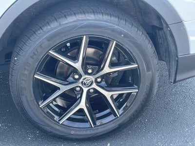 2018 Toyota RAV4 SE AWD (Natl)