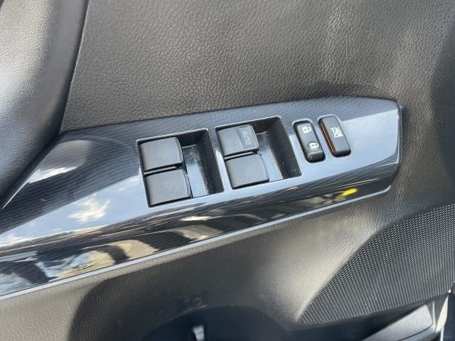 2016 Toyota RAV4 AWD 4dr SE (Natl)