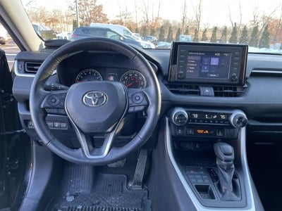 2019 Toyota RAV4 XLE AWD (Natl)