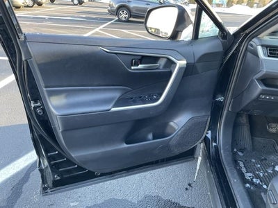 2019 Toyota RAV4 XLE AWD (Natl)