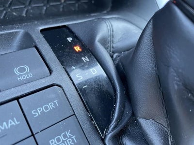 2019 Toyota RAV4 XLE AWD (Natl)