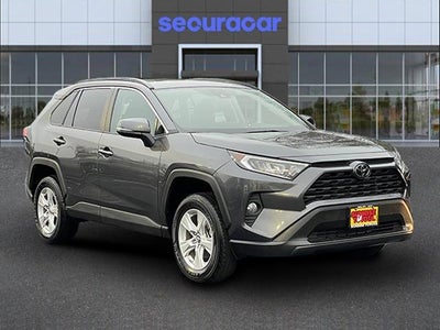 2019 Toyota RAV4 XLE AWD (Natl)