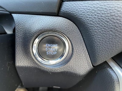 2019 Toyota RAV4 XLE AWD (Natl)