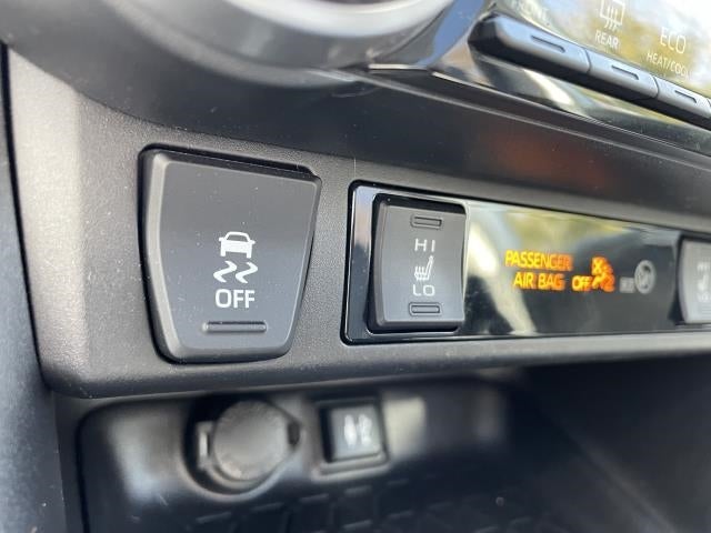 2019 Toyota RAV4 XLE AWD (Natl)