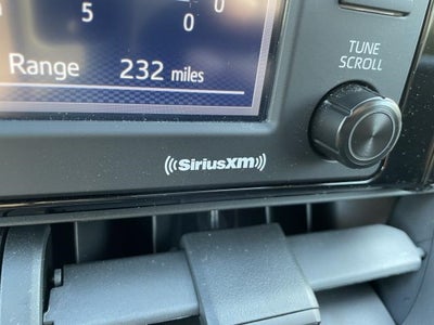 2020 Toyota RAV4 XLE AWD (Natl)