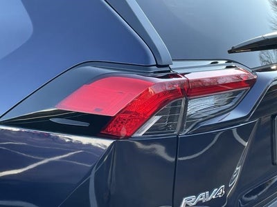 2020 Toyota RAV4 XLE AWD (Natl)