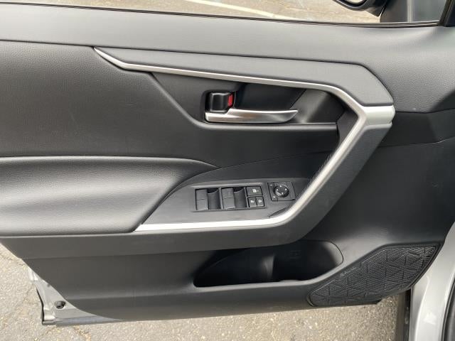 2019 Toyota RAV4 XLE AWD (Natl)