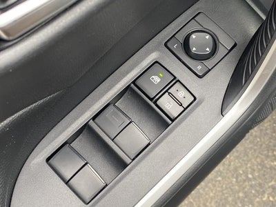 2019 Toyota RAV4 XLE AWD (Natl)