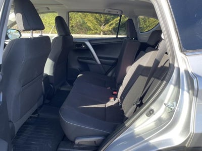 2016 Toyota RAV4 AWD 4dr XLE (Natl)