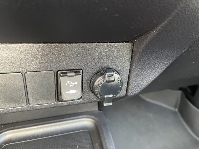 2016 Toyota RAV4 AWD 4dr XLE (Natl)