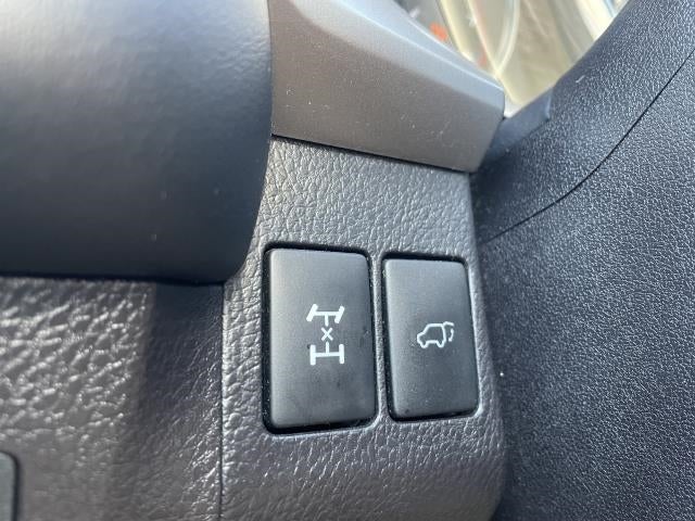 2016 Toyota RAV4 AWD 4dr XLE (Natl)