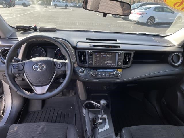 2016 Toyota RAV4 AWD 4dr XLE (Natl)