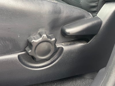 2018 Toyota Tacoma SR Double Cab 5' Bed V6 4x4 AT (Natl)