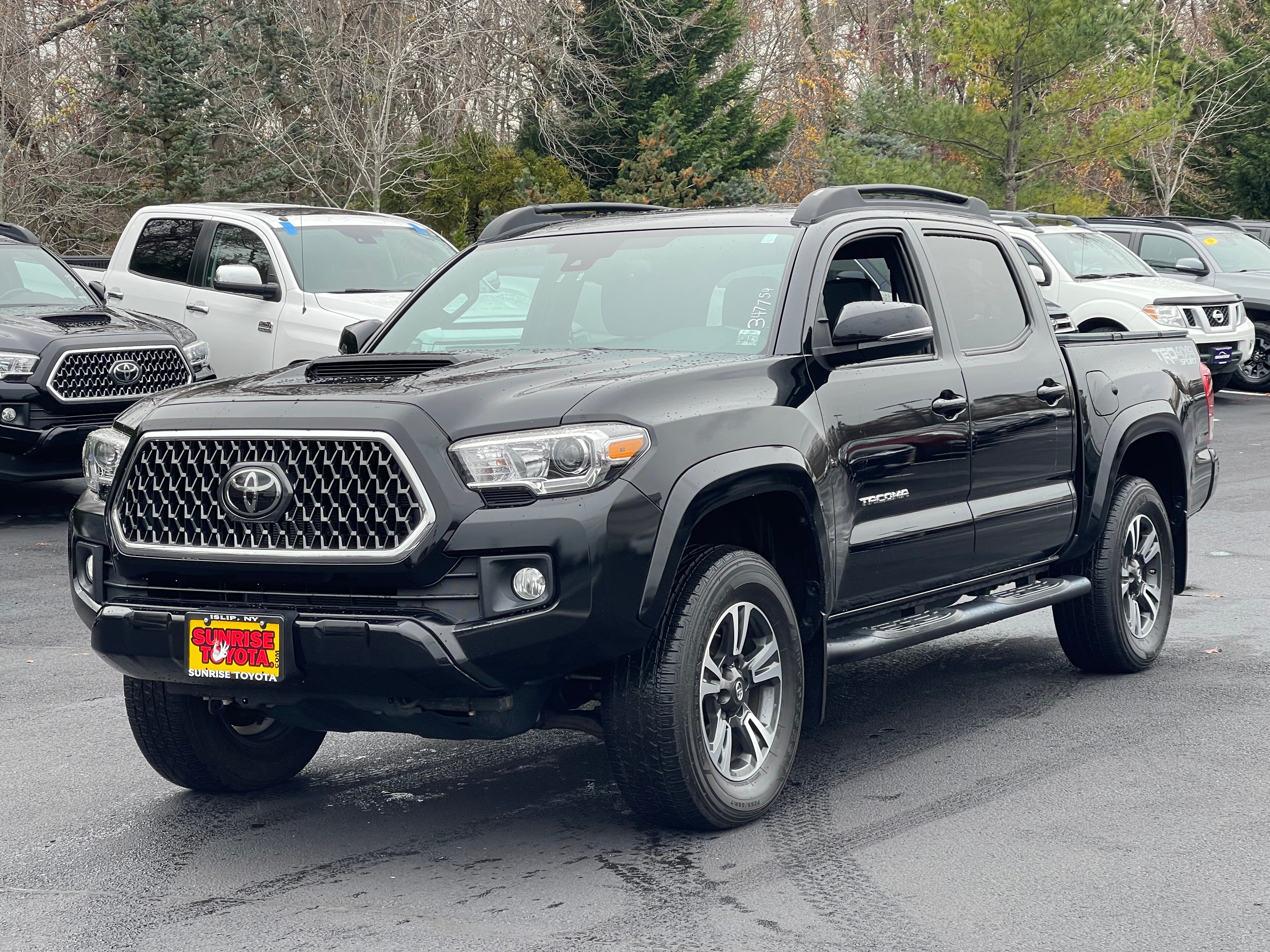 2018 Toyota Tacoma SR Double Cab 5' Bed V6 4x4 AT (Natl)
