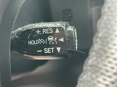 2018 Toyota Tacoma SR Double Cab 5' Bed V6 4x4 AT (Natl)