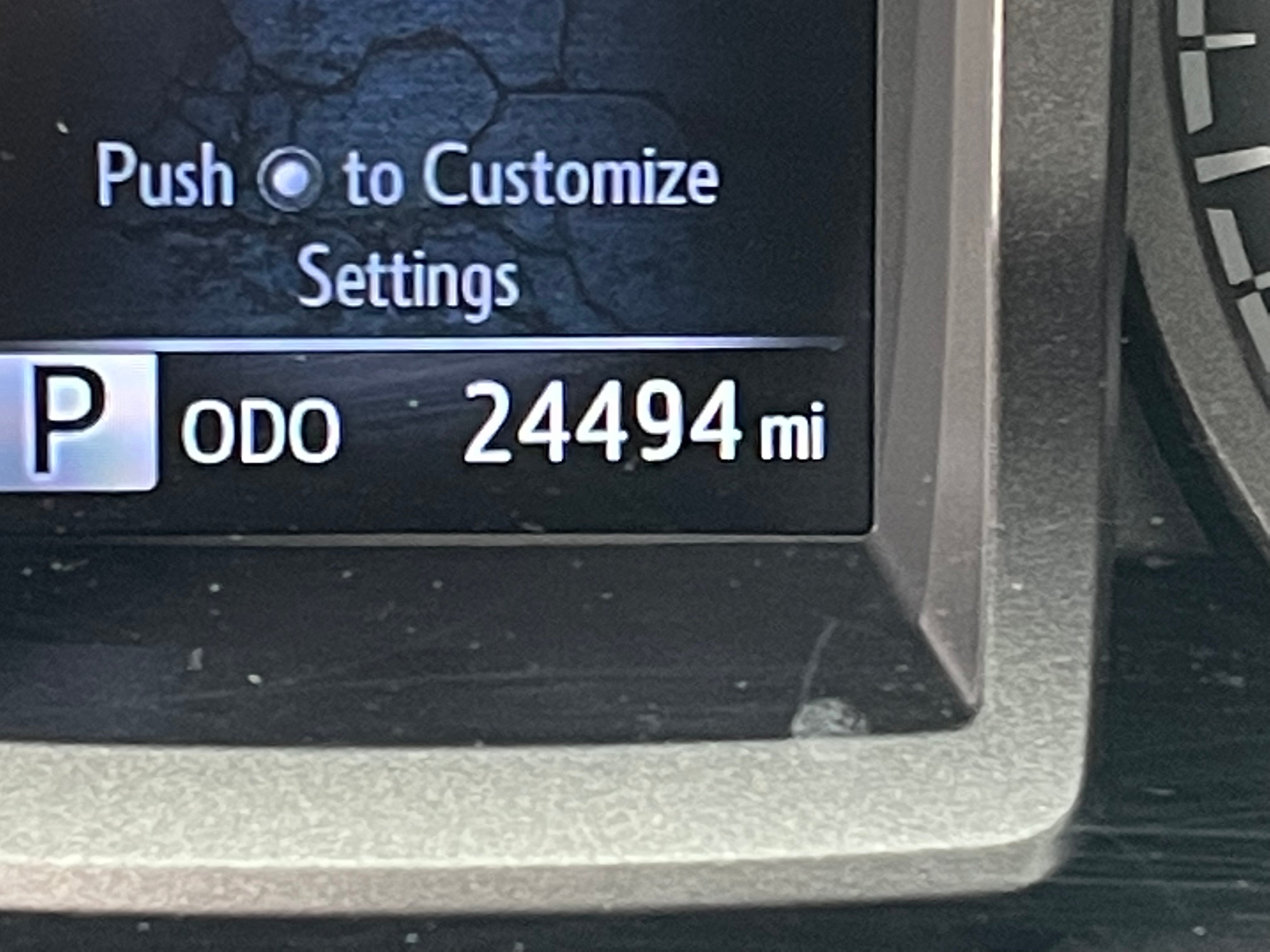 2018 Toyota Tacoma SR Double Cab 5' Bed V6 4x4 AT (Natl)