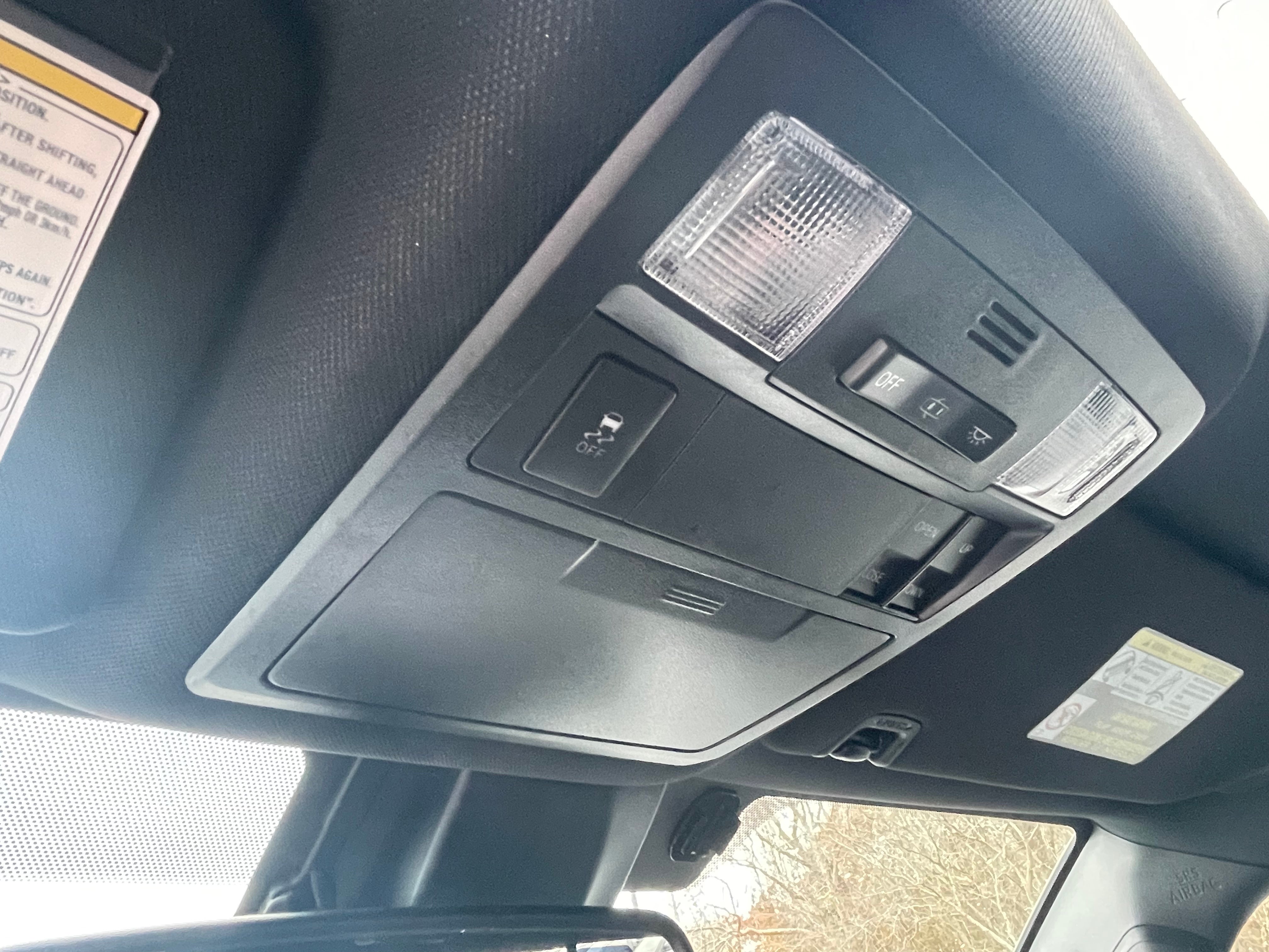 2018 Toyota Tacoma SR Double Cab 5' Bed V6 4x4 AT (Natl)