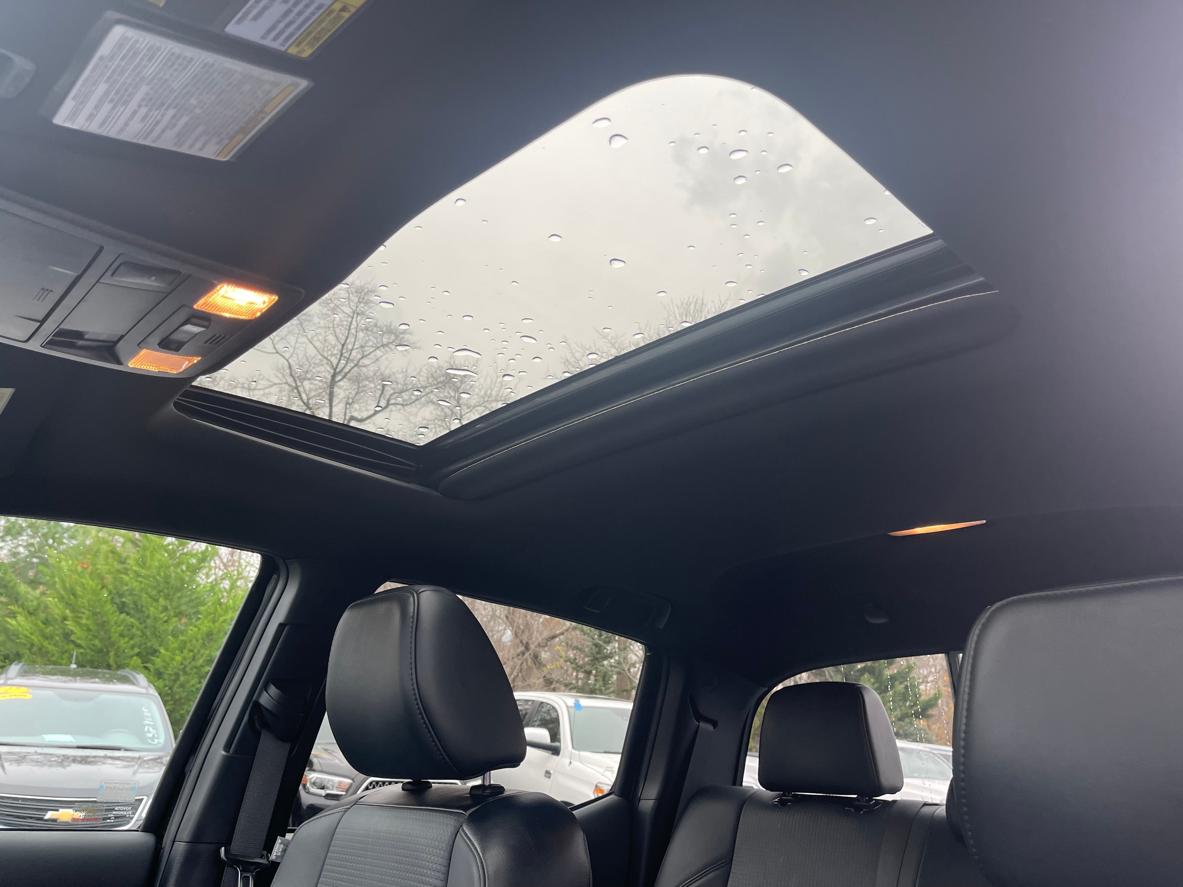 2018 Toyota Tacoma SR Double Cab 5' Bed V6 4x4 AT (Natl)