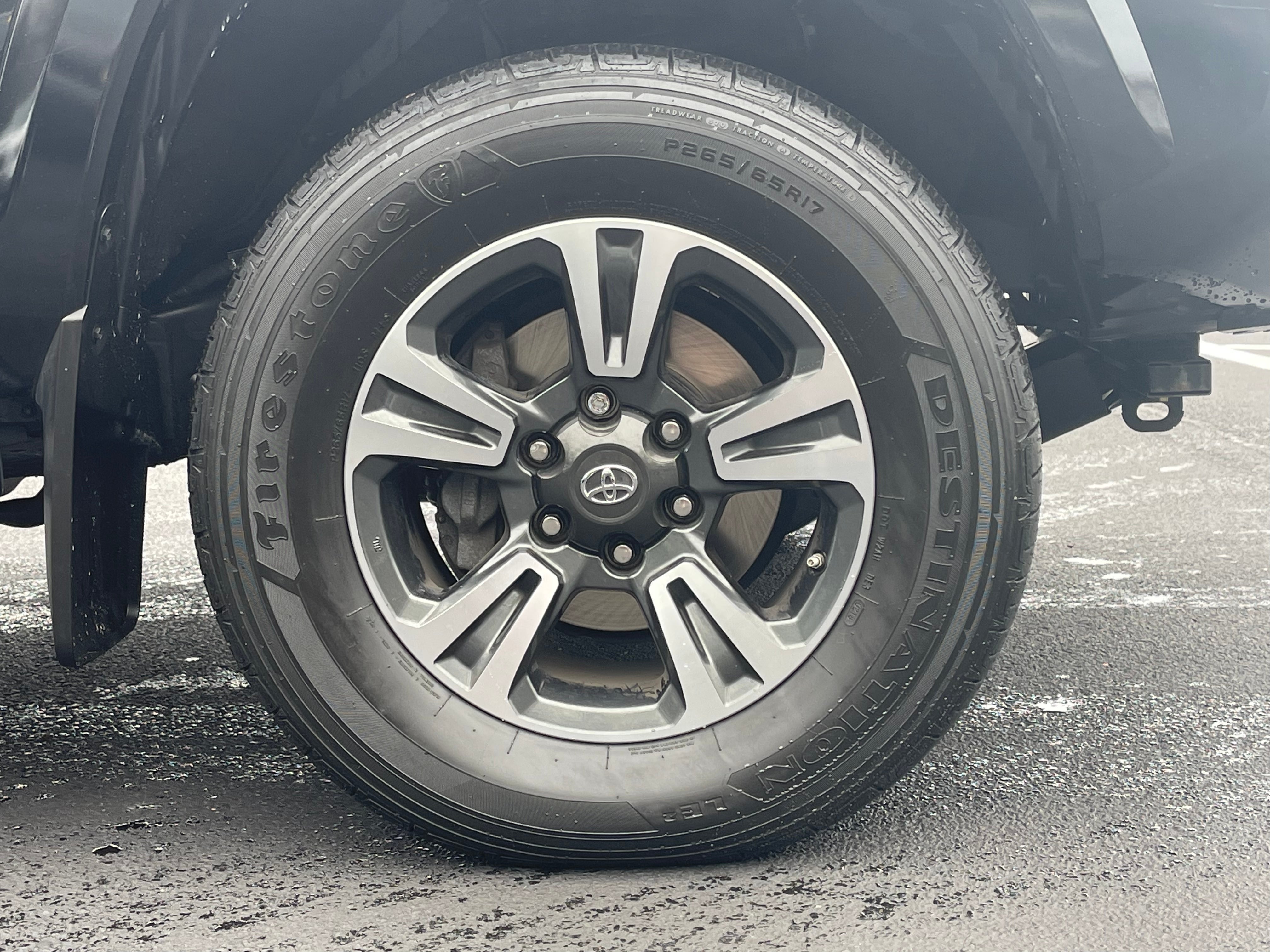 2018 Toyota Tacoma SR Double Cab 5' Bed V6 4x4 AT (Natl)