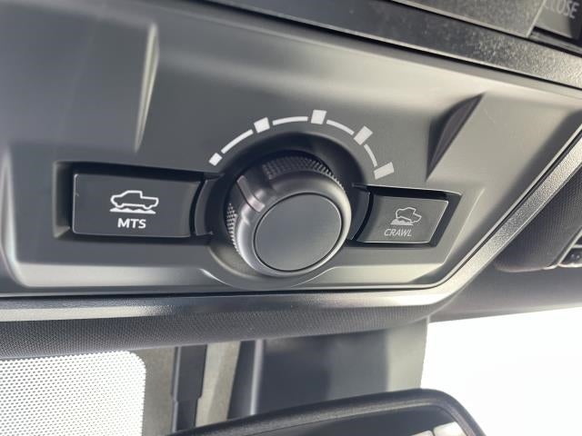 2020 Toyota Tacoma 4WD TRD Sport Double Cab 5' Bed V6 AT (Natl)